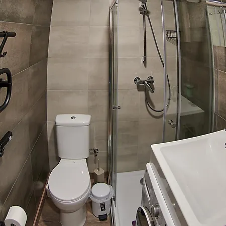 Cozy Visit, Balcony, 24h Self Check-in, First Floor, Great Location Apartment